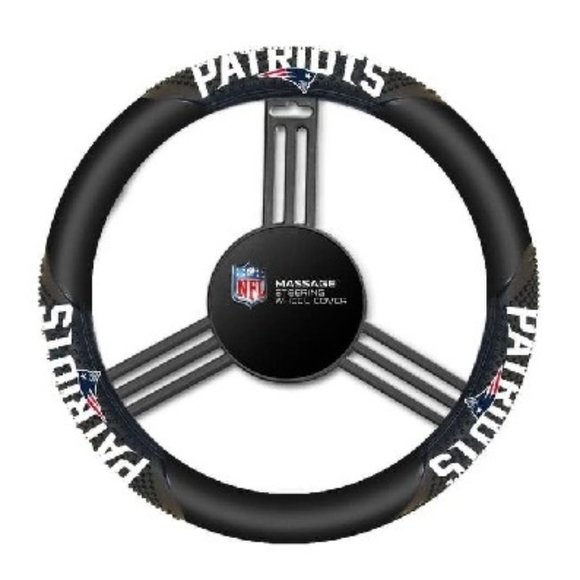 🏈🆕 NEW ENGLAND PATRIOTS MASSAGE GRIP STEERING WHEEL COVER - NFL - UNISEX - Picture 1 of 2